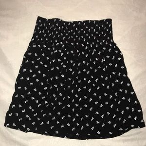 3/15 $Skirt